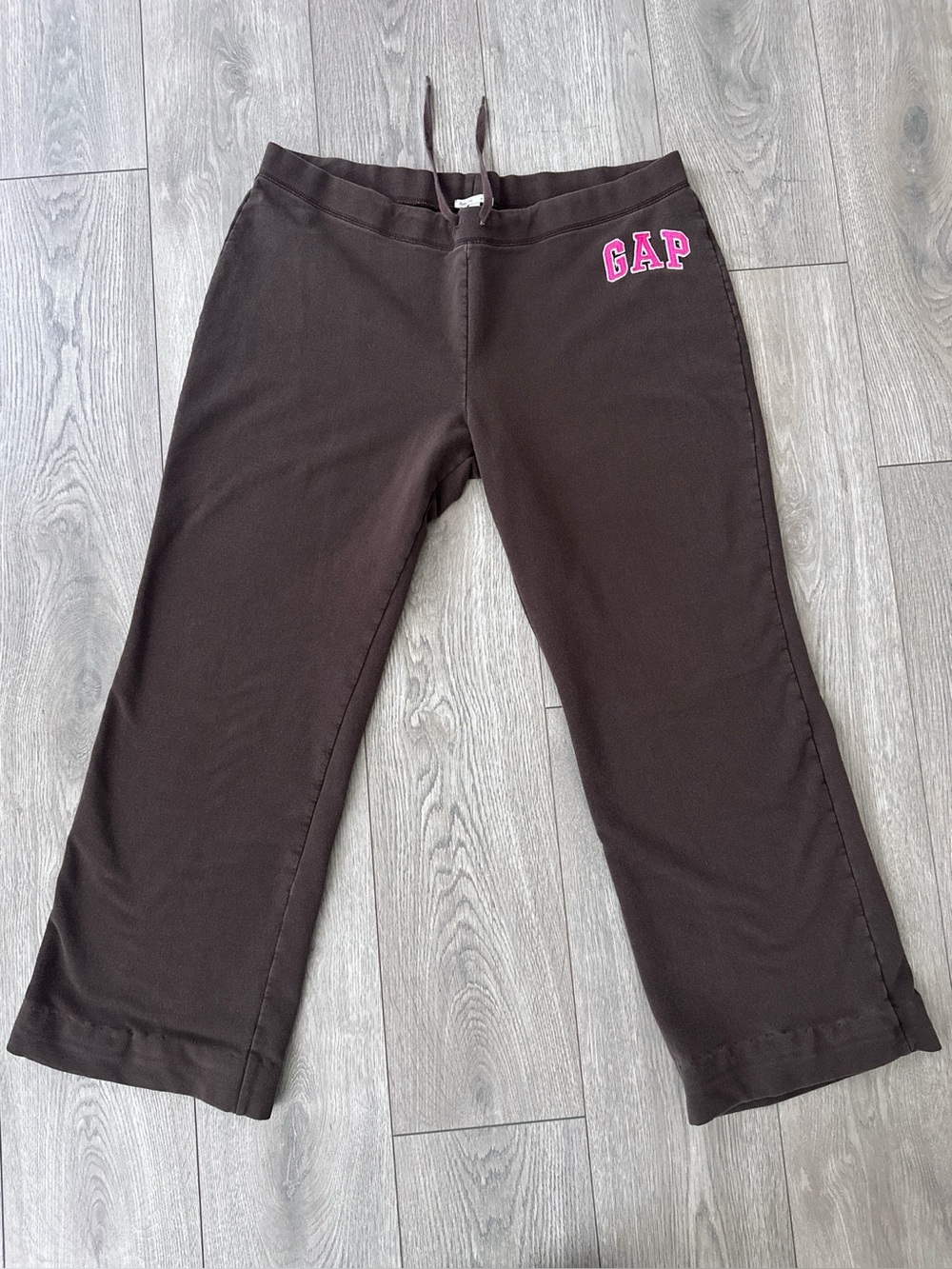 gap brown and pink sweatpants
